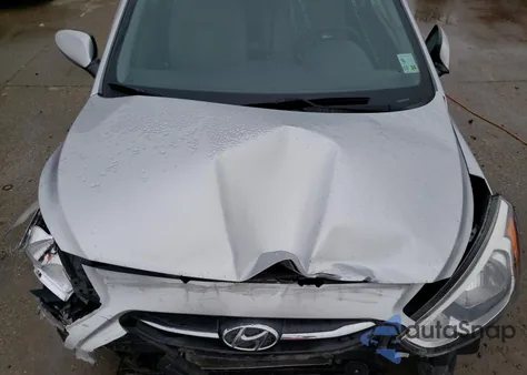 2016 Hyundai Accent Se z USA, uszkodzony, nr VIN KMHCT4AE6GU968429